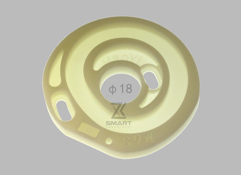 M6-S 18 mm de levier de levier de levier de levier pour les pièces de la machine à broder A02M6S18I