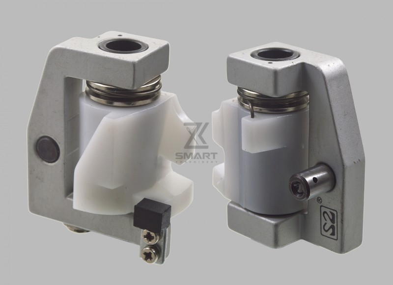 Barre d'aiguille à aiguille sous le solénoïde