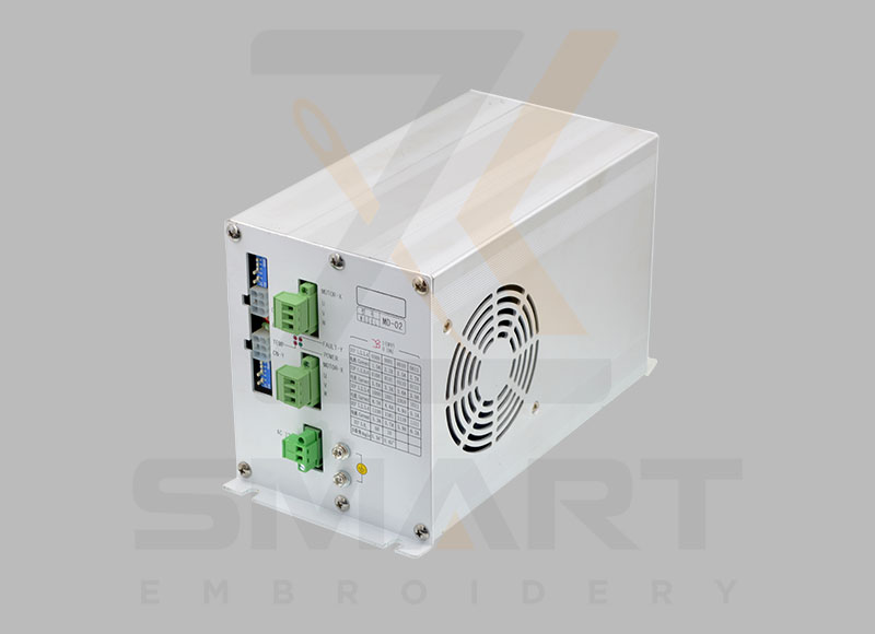 Accessoires de machines à broderie informatique Dahao MD-02 Frame de lecteur triphasé Boîte de lecteur de machine à broderie MD02