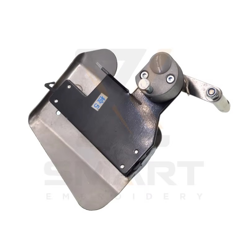 Wiper Hook Upper Thread Ass'y pour machine d'embrouillage chinoise C0101CN05