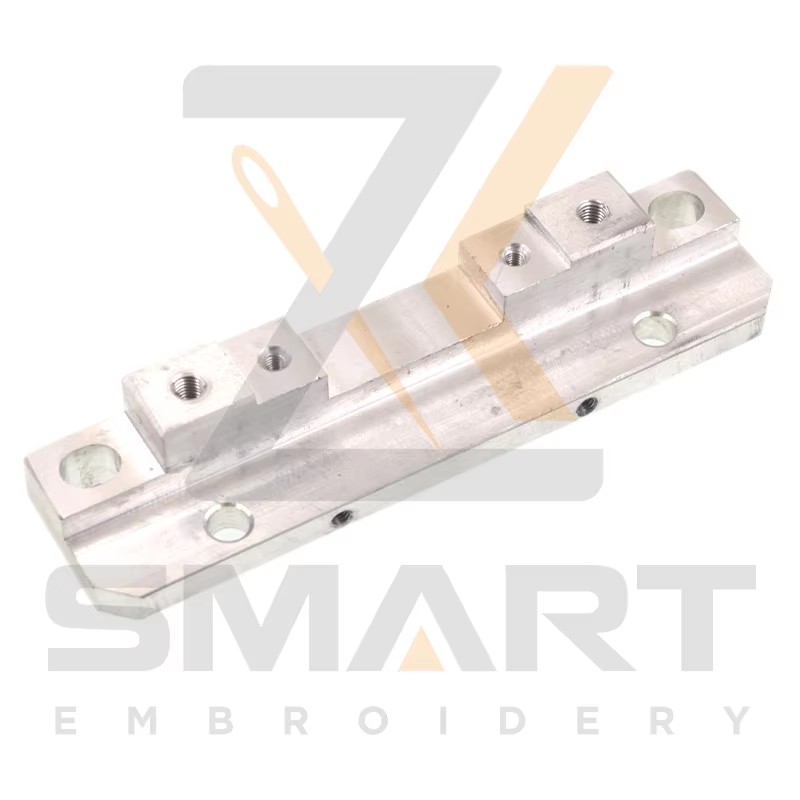 Base d'ATH pour pièces de machines d'embrouillage Chenille CH01402