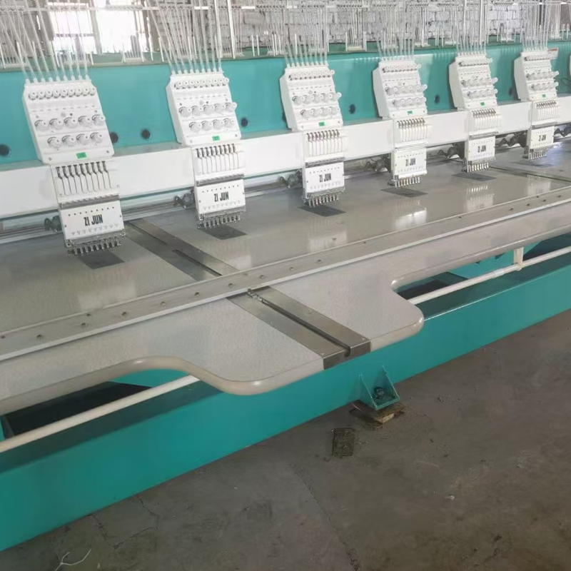 9 aiguille 22 tête 400 distance de tête haute vitesse Y750 machine d'embourage utilisée